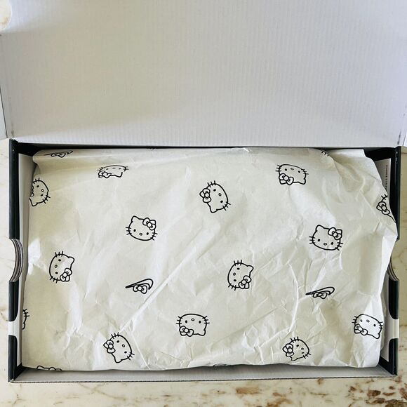 NIKE Air Presto x Hello Kitty® University Blue/White/Light Crimson/Black -US 6.5 - Picture 9 of 10